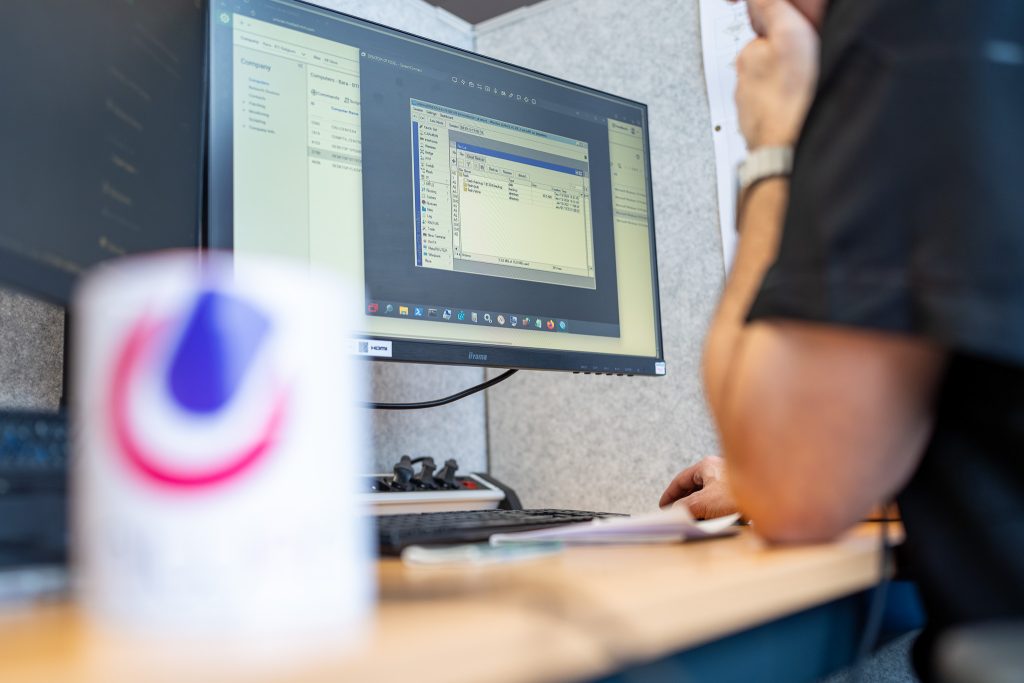 Assistance via Service Desk